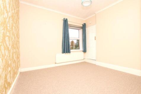 bedroom 2 - JPG.JPG
