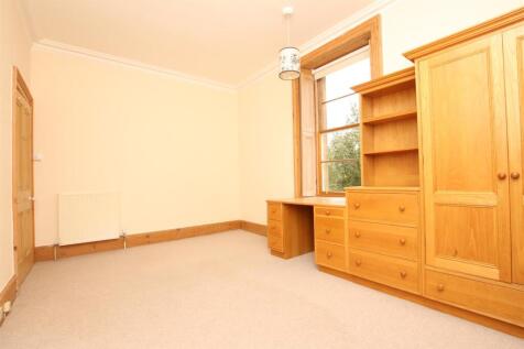 Bedroom three (2).JPG