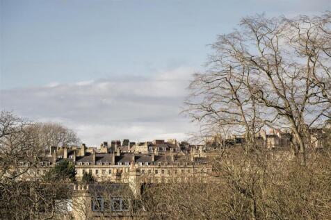 4, 17 Great Pult St ph10 copy.jpg