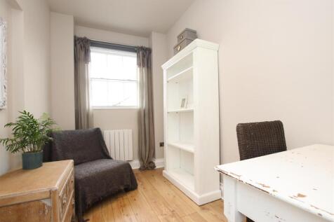 Bedroom two.JPG