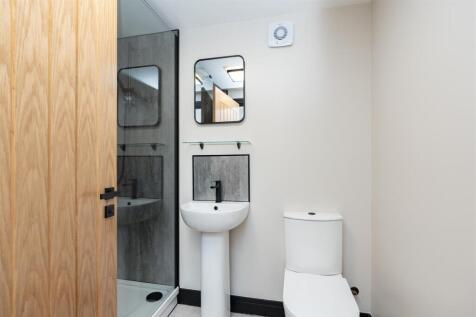 Flat 6 (6).jpg