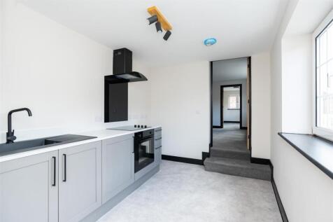 Flat 7 (1).jpg