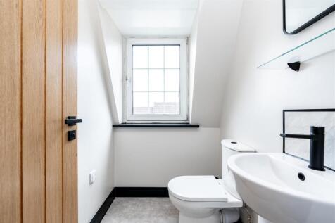 Flat 11 (1).jpg