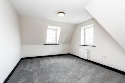 Flat 11 (2).jpg