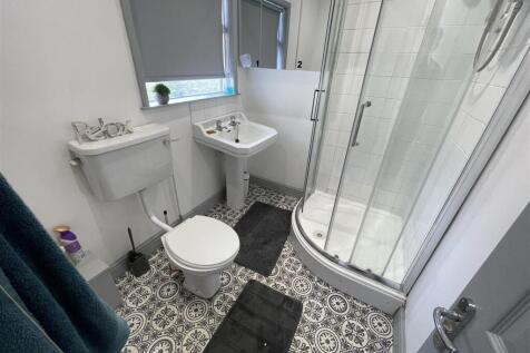 WhatsApp Image 2025-11-11 at 18.19.29.jpeg