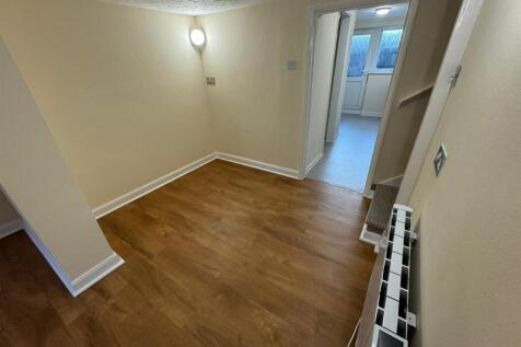 WhatsApp Image 2025-11-24 at 09.33.21 (1).jpeg