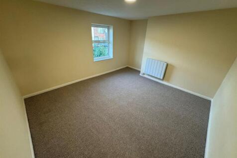 WhatsApp Image 2025-11-24 at 09.33.21 (2).jpeg