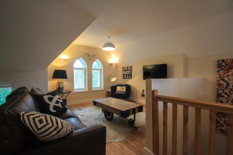 5, 1-3 Howard Terrace LR NO WM-9.jpg