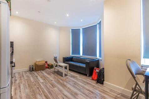 Colum Road 158, 4 (1 of 7).jpg