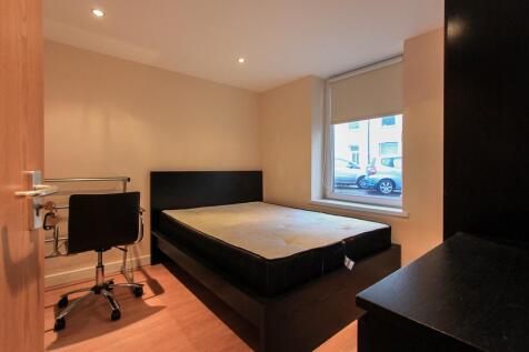 105 Rhymney Street LR (6 of 14).jpg