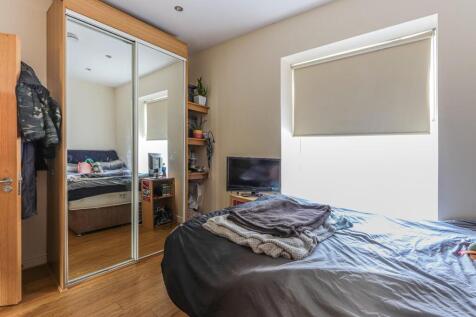 Gordon Road 34, 4-6.jpg