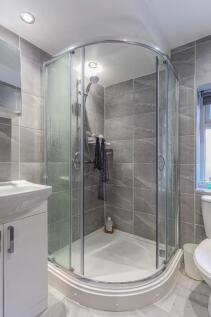 Cyril Crescent 6, 2-1-2.jpg