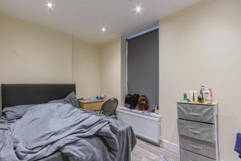 Cyril Crescent 6, 4-1.jpg