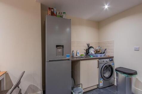 Glynrhondda Street 1A-5.jpg