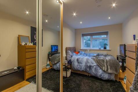 Glynrhondda Street 1A-8.jpg