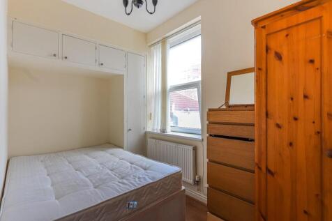 Richmond Road 128, 4-6.jpg