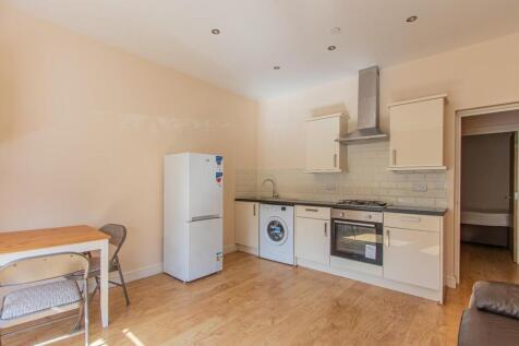 Colum Road 28, 1-3.jpg