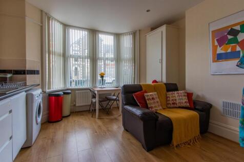 Colum Road 69, 1-2.jpg