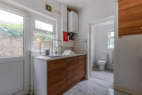 Robert Street 34-6.jpg