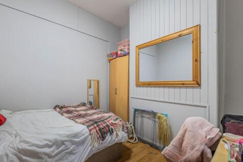 Malefant Street 6-7.jpg