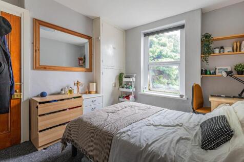 Malefant Street 6-14.jpg