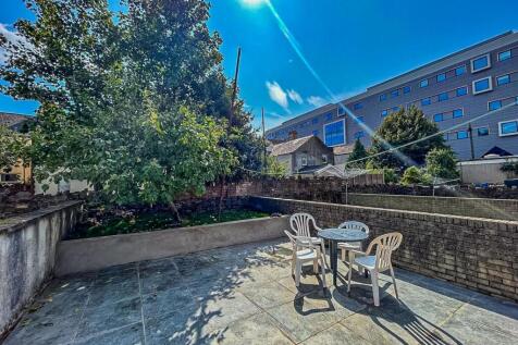 12 Cogan Garden-1.jpg