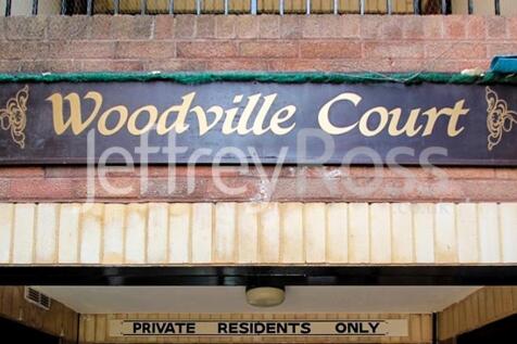 2 Woodville Court LR-10.jpg