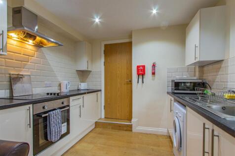 Tewkesbury Street 74a-7.jpg