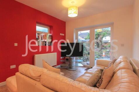 42 Letty Street LR-2.jpg