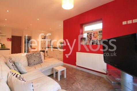 42 Letty Street LR-3.jpg