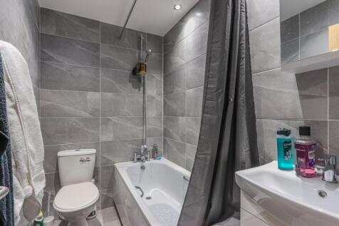 Cyril Crescent 6, 1-4.jpg