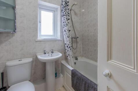 Angus Street 79-14.jpg