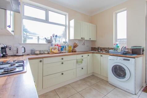 Whitchurch Road 151-7.jpg