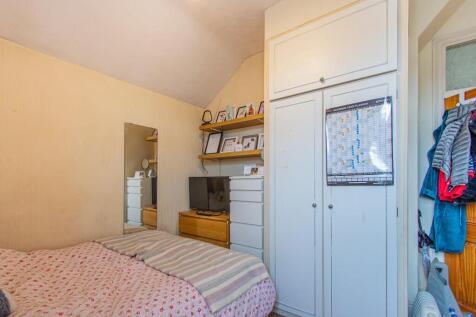 Whitchurch Road 151-19.jpg