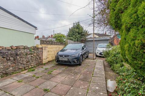 Whitchurch Road 151-10.jpg