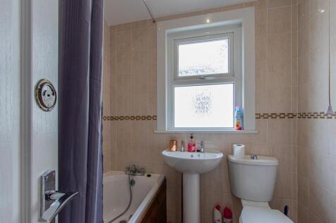 Mackintosh Place 199-3.jpg