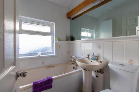 Flora Street 29-12.jpg