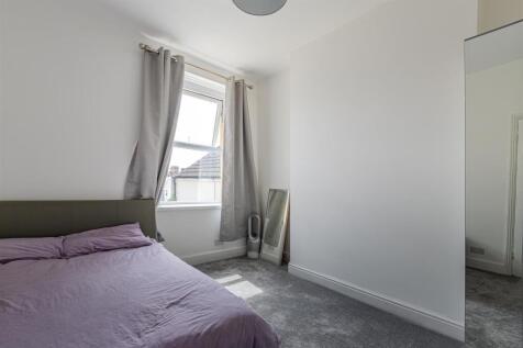 Llantrisant Street 3-5.jpg