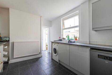 Llantrisant Street 3-8.jpg