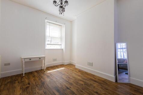 Llantrisant Street 3-14.jpg