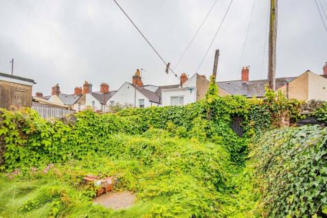 Dogfield Street 52-7.jpg