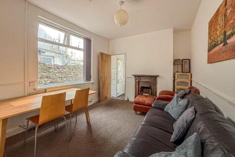 Llantrisant Street 56-7.jpg