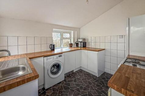 Llantrisant Street 56-9.jpg