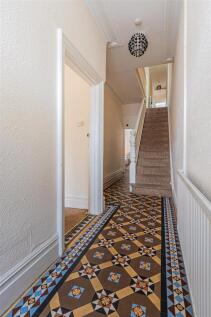 Malefant Street 77-14.jpg