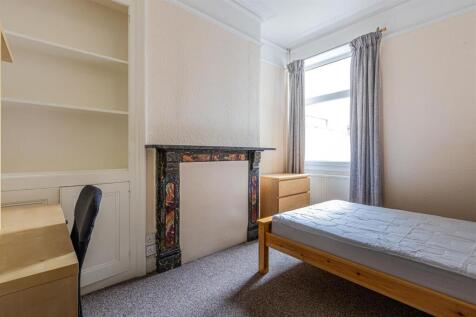 Malefant Street 77-6.jpg