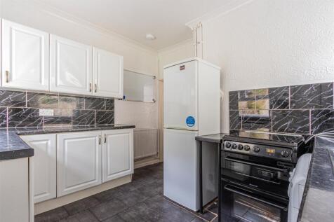 Malefant Street 77-10.jpg