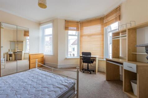 Malefant Street 77-21.jpg