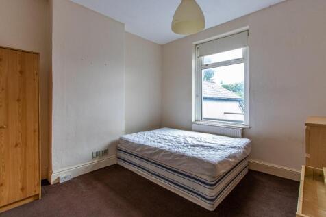 Adamsdown Square 8-9.jpg