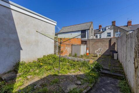 Brithdir Street 82-13.jpg