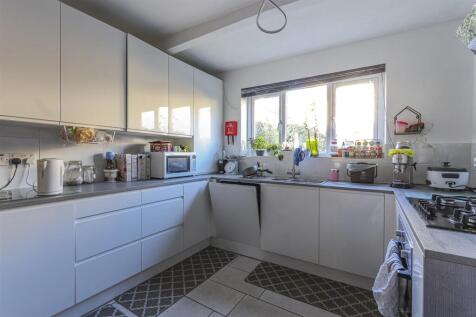 Dogfield Street 57-15.jpg